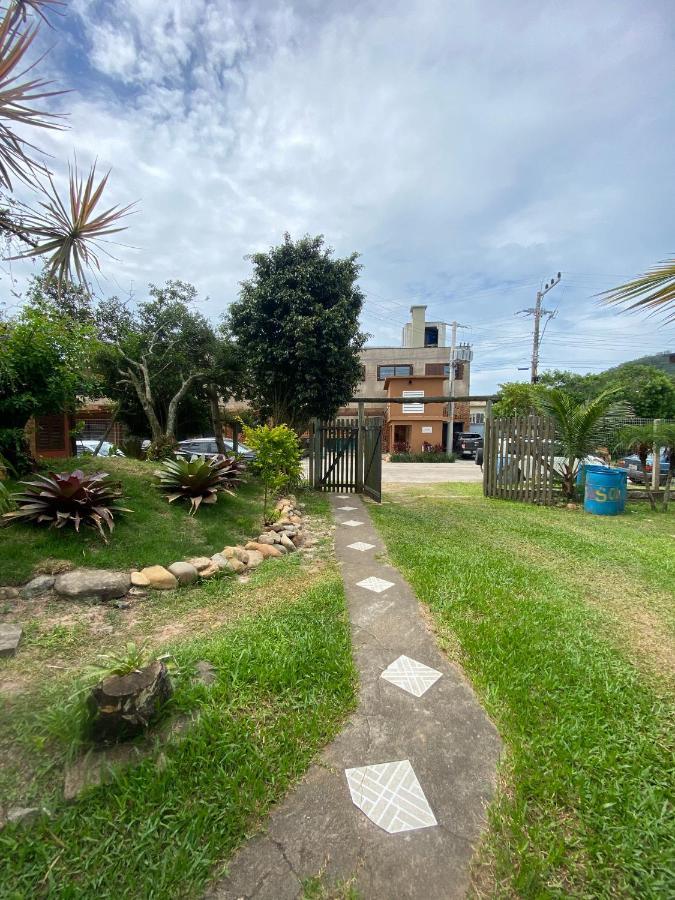 Chales Solana Localizados 50 Metros Do Mar Garopaba Exterior photo