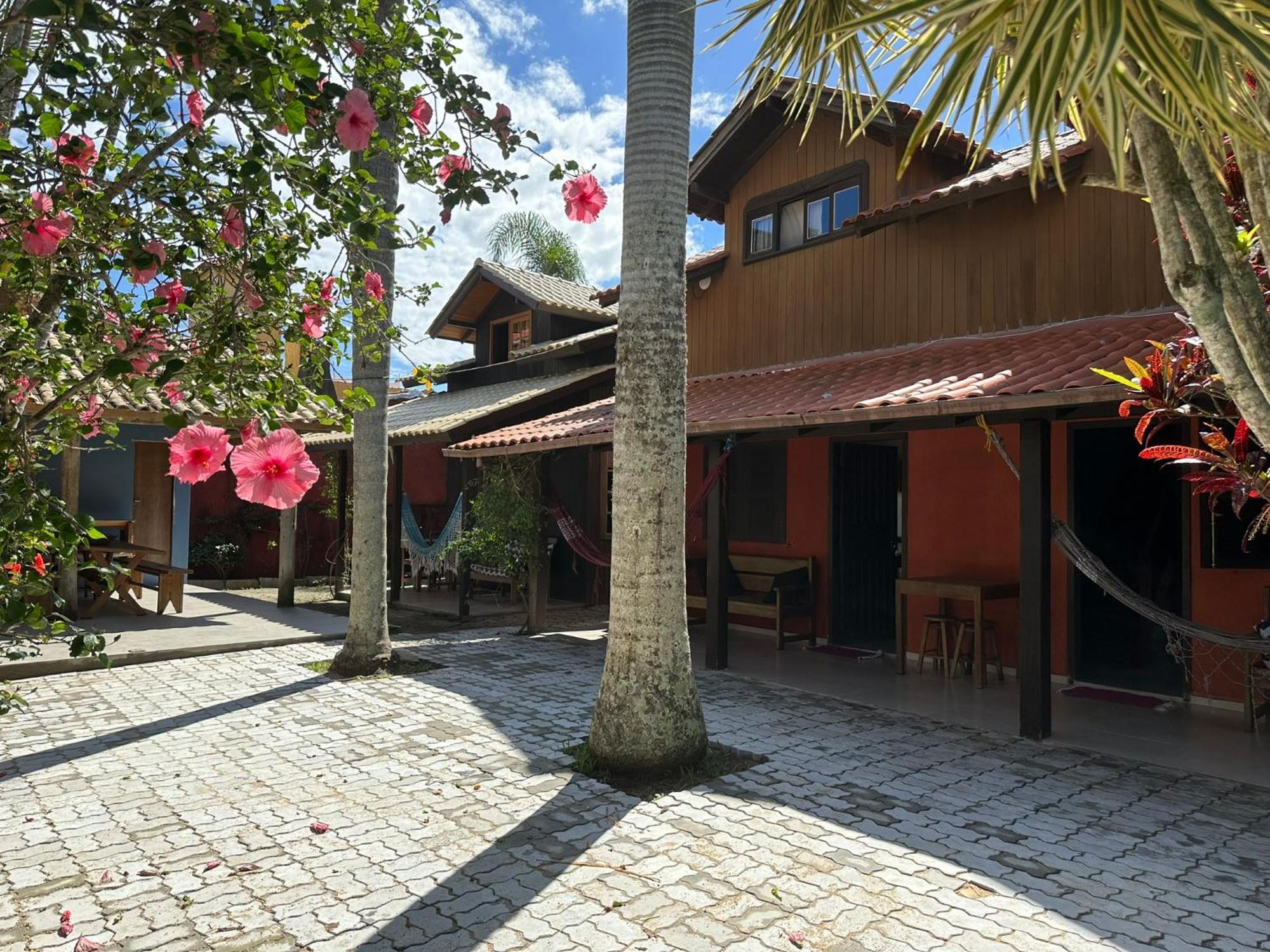 Chales Solana Localizados 50 Metros Do Mar Garopaba Exterior photo